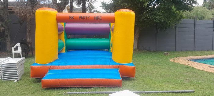 Kids throne chair